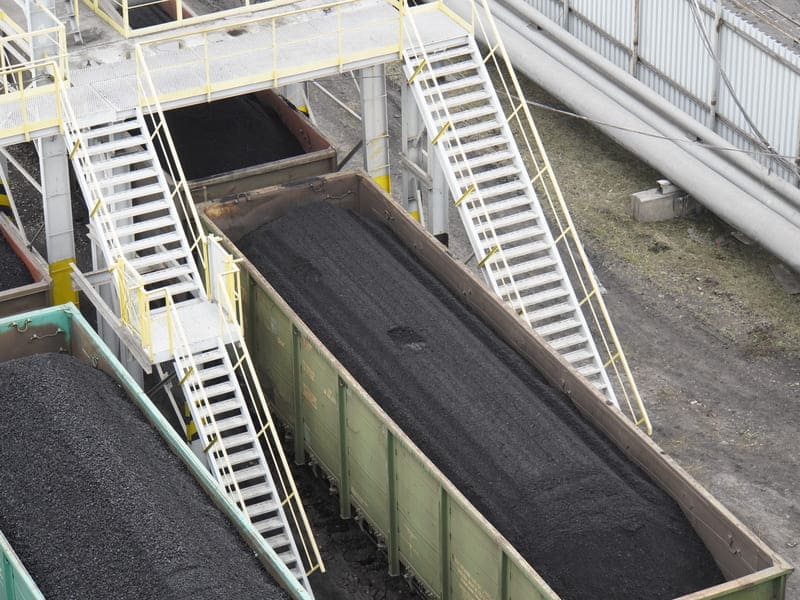 Транспортировка угля железнодорожным транспортом